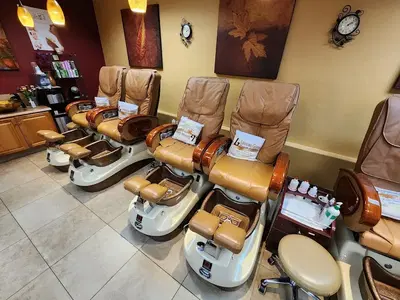 Looking Good Salon & Spas