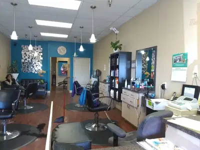 Andreas Family Salon