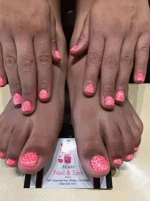 Linda Nails & Spa