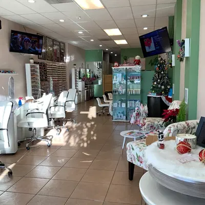 Forever Young Nail Salon