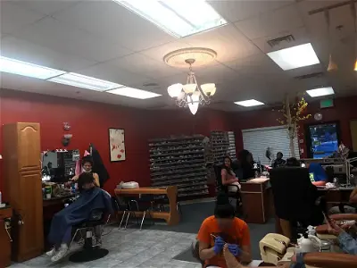 Av's Spa Salon