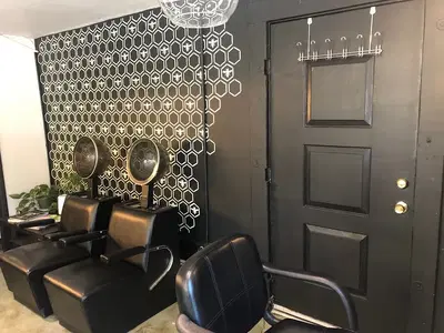 Honey Comb Salon