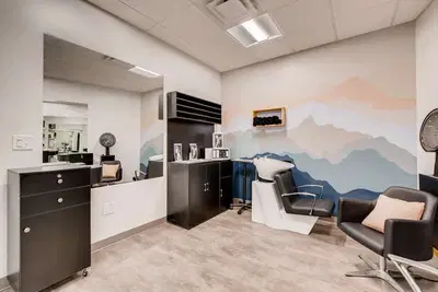 the MODERN SalonStudios