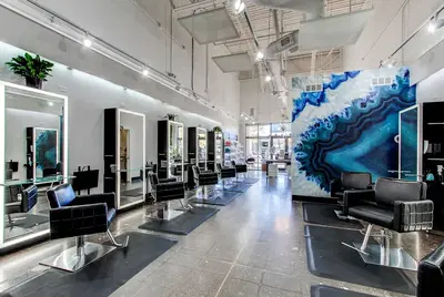 Zandi K Salon