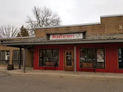 HeadTurners Salon
