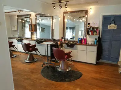 Laurels Salon and Spa