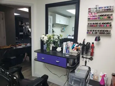 Venus Salon