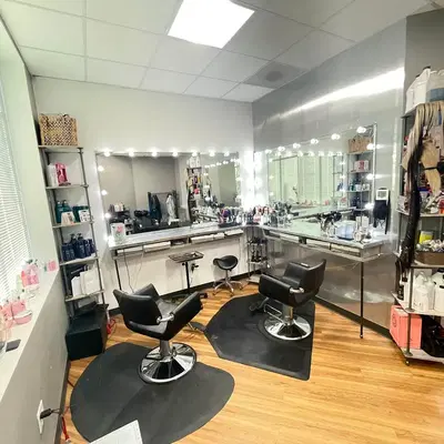 PatrickG & Co.Salon