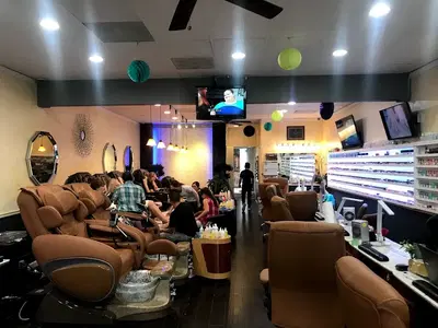 Solar Nails