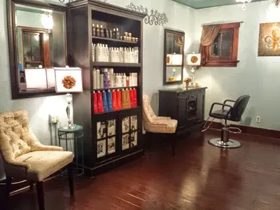 Wind & Water ~ Salon
