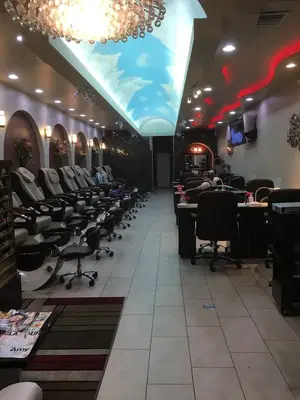 La Bella Nails & Spa