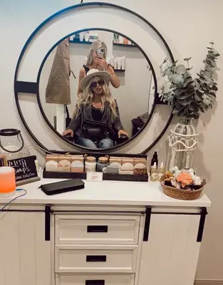 Ivy Rose Salon and Extensions
