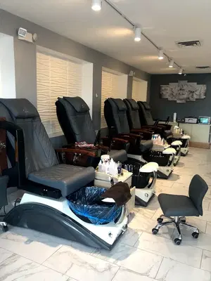 Elite Nail and Spa 40% Off For Eyelash Services Specials For Mani & Pedi