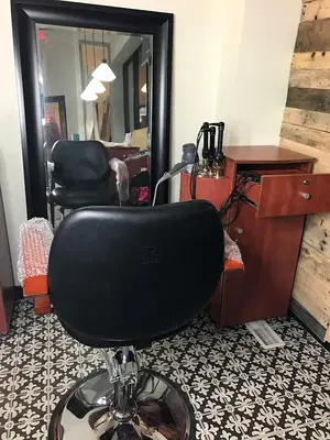 Hair's Kay Beauty Salon