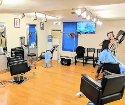 Shiny Salon