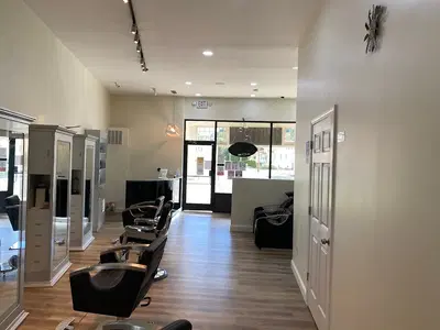 Malys Hair salon
