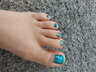 Be Thi Nails