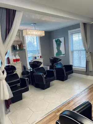 Oggi Salon & Spa