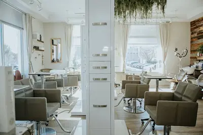 Gavali Salon