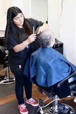 Cinco Estrellas Unisex Salon