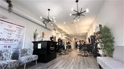 Veronica's Unisex Salon