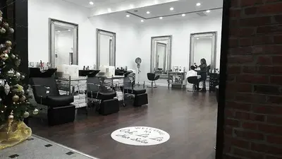 Ooh La La Hair Salon