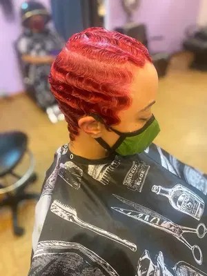 Queen's Beauty Bar