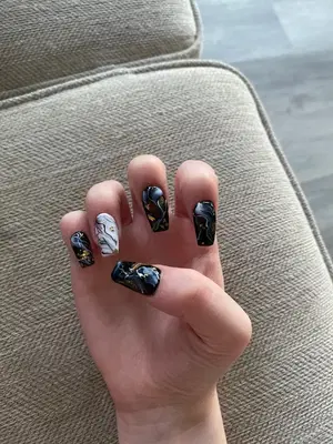 Betu Nails