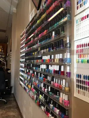Optima Lite Nails