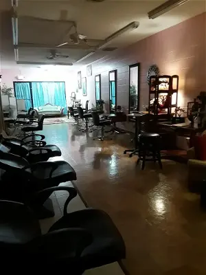 Hair Salon 64