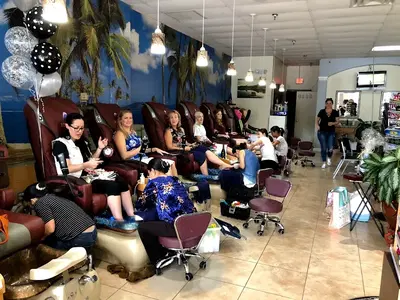 Solar Nails Spa