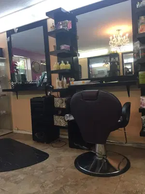 Glamours Style Salon LLC