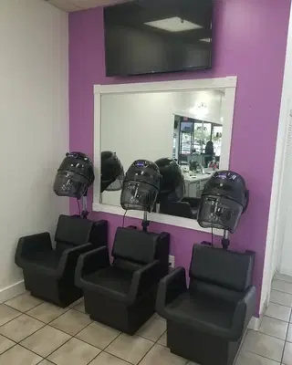 alba Dominican hair salon and barber