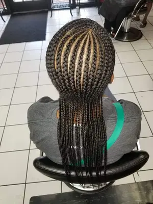 Shardae'z Salon & Spa