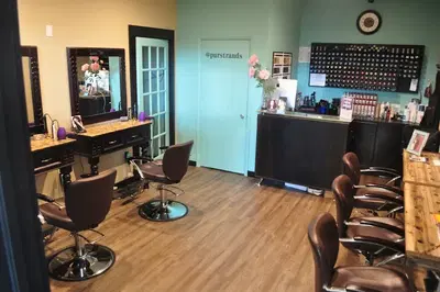 PurStrands Salon