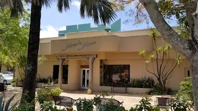 Santa Fe Salon LLC