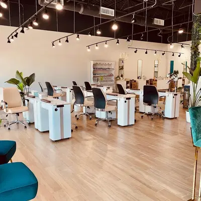 Tipsy SalonBar - Linton Blvd, Delray Beach