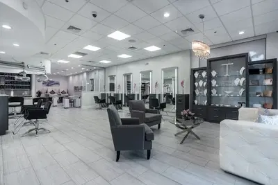 Tyler Presley Salon