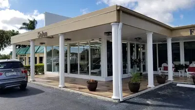 Hollywood Glam Lifestyle Salon