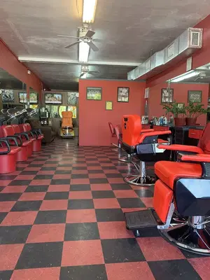 Jorie's Unisex Beauty Salon