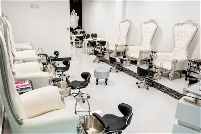 Biscayne Nail and Beauty Bar