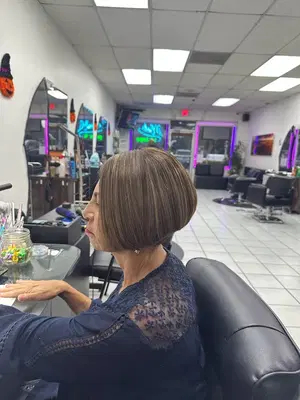 D'Carlo Hair Designer