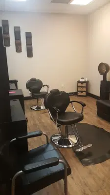 Tan Linez & Cutz