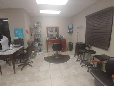 Salon V