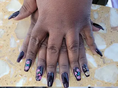 City Nails
