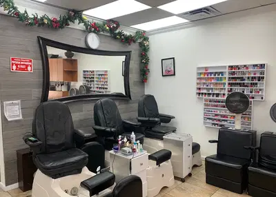 J & M Hair Style Salon