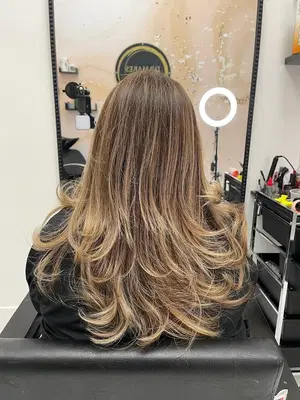 Damares hair salon