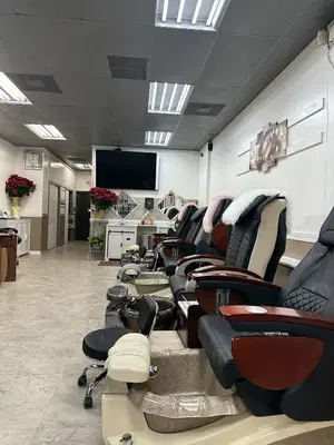 Grand Nails
