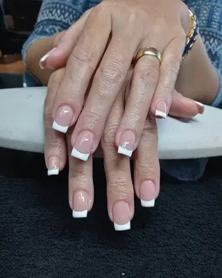 Nails by Adialec