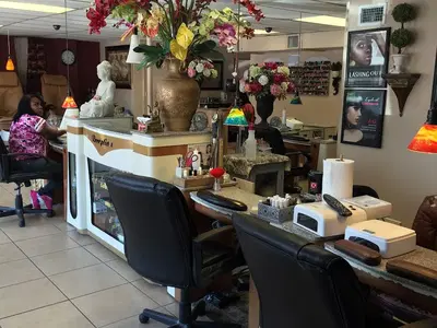 Monica's Nail & Spa